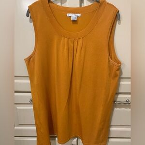 WD - NY plus size sleeveless blouse